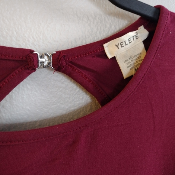✨NEW Yelete maroon bodysuit size medium✨ - Picture 5 of 7